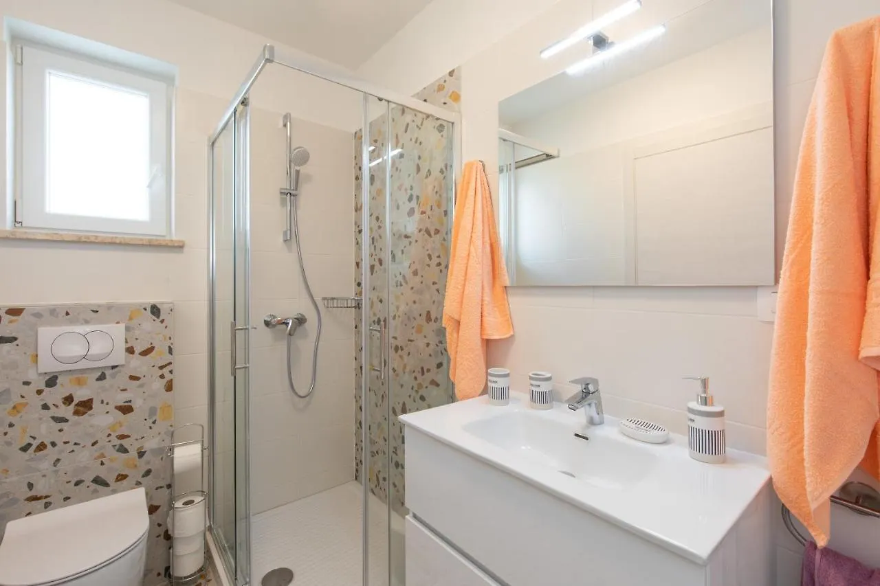 Apartment Apartman Ivona Na 1. Katu Malinska